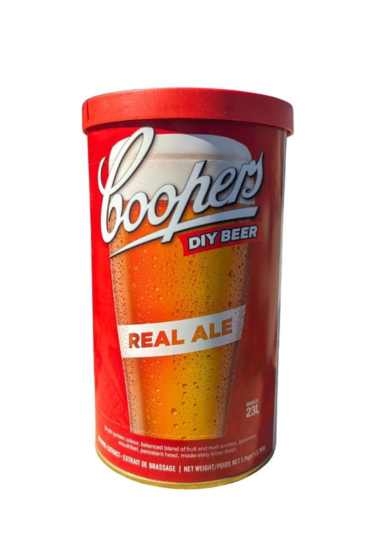 Malto birra Coopers Real Ale, colore dorato, aroma equilibrato di frutta e malto, corpo pieno e schiuma persistente