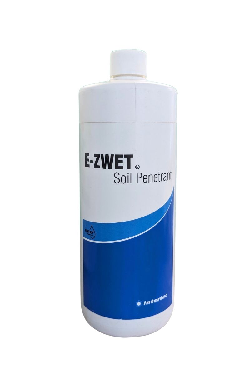 Intertec E-ZWET tensioattivo biodegradabile per irrigazione, migliora penetrazione acqua e sviluppo radici.